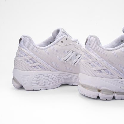 New Balance 1906R Y2K Runners