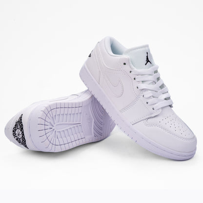 Air Jordan 1 Low Classic Sneakers