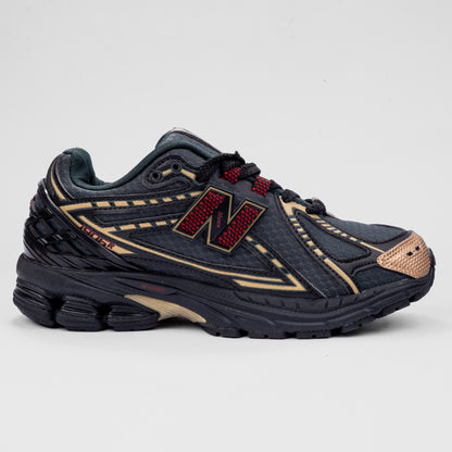 Classic 1906 Mesh & Metallic Trainers