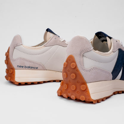 New Balance 327 Retro Sneakers