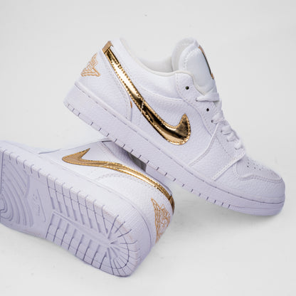 Air Jordan 1 Low Classic Sneakers