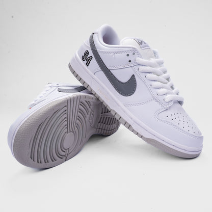 Nike SB Dunk Low x Supreme '94 White