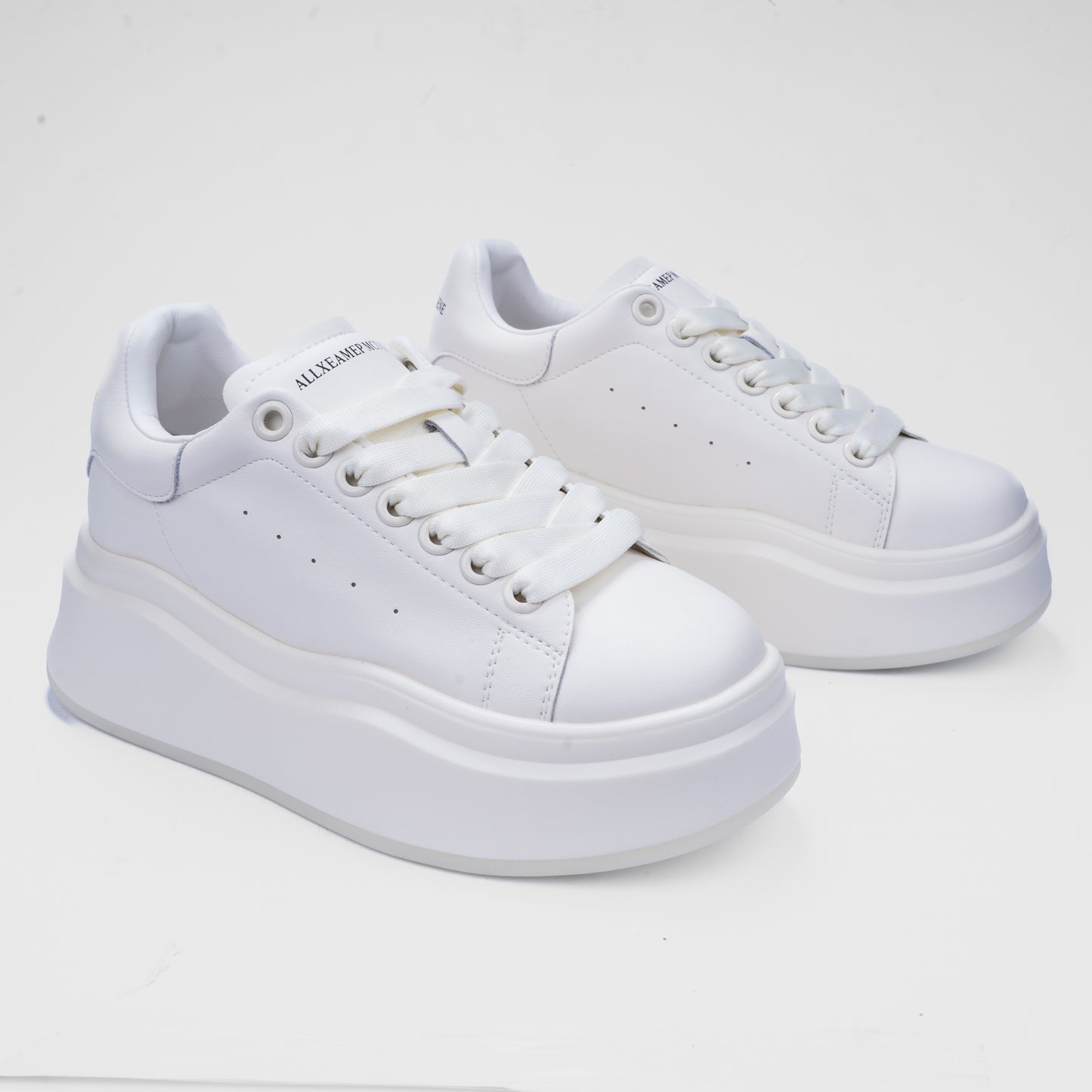 Canvas and Leather Blend 'Bear' Sole Sneakers
