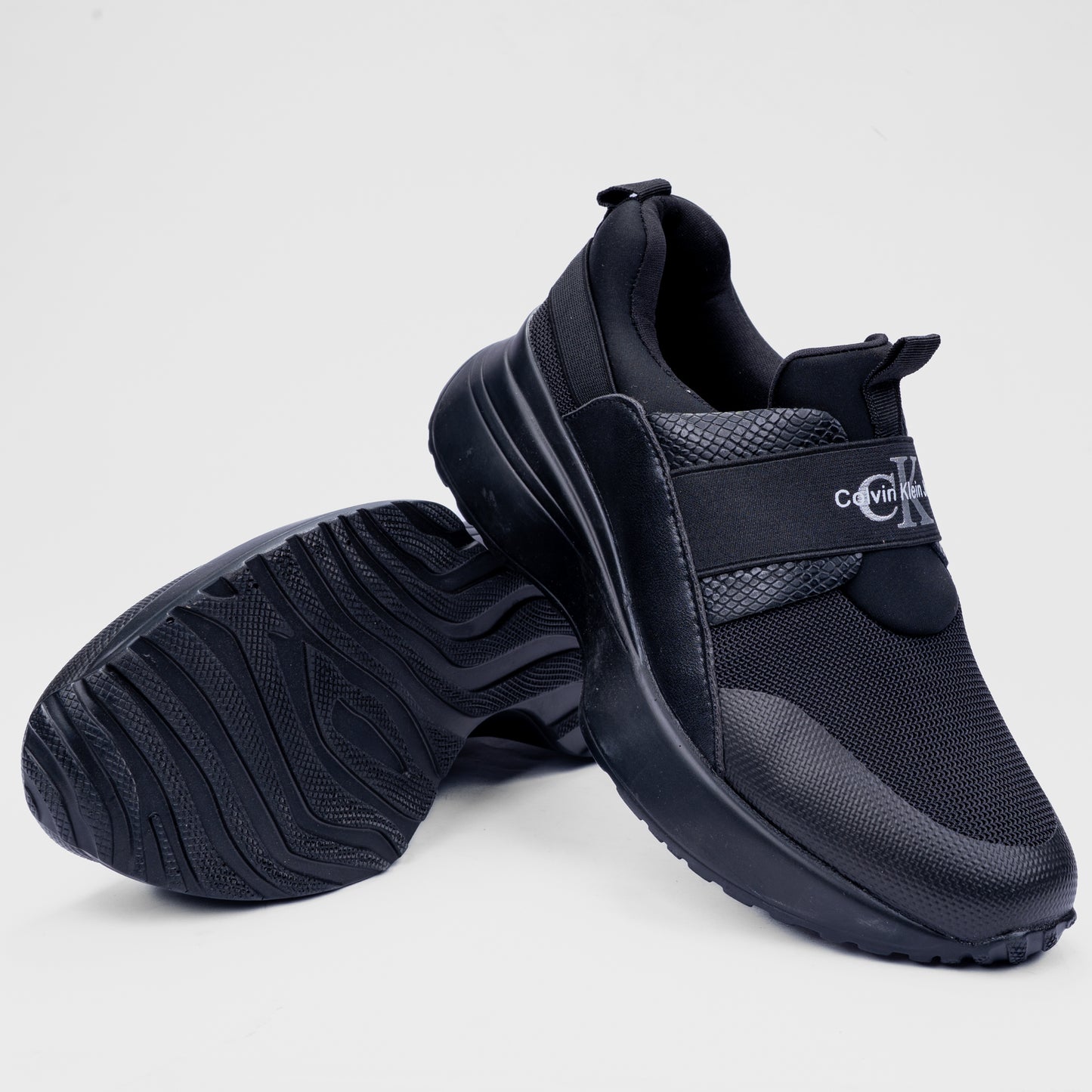 Calvin Klein Classic Minimalist Sneakers